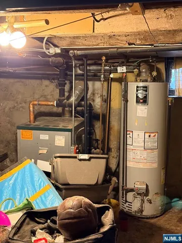 $400,000 | 93 Hill Street, Bloomfield, NJ 07003