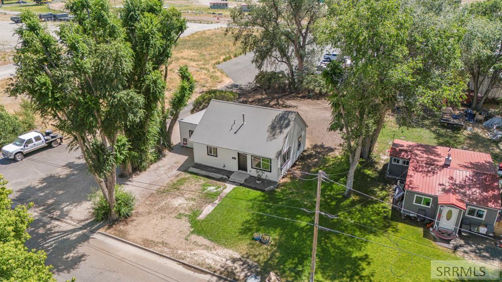 221 West 2nd South Rigby, ID 83442 - Photo 11 of 34