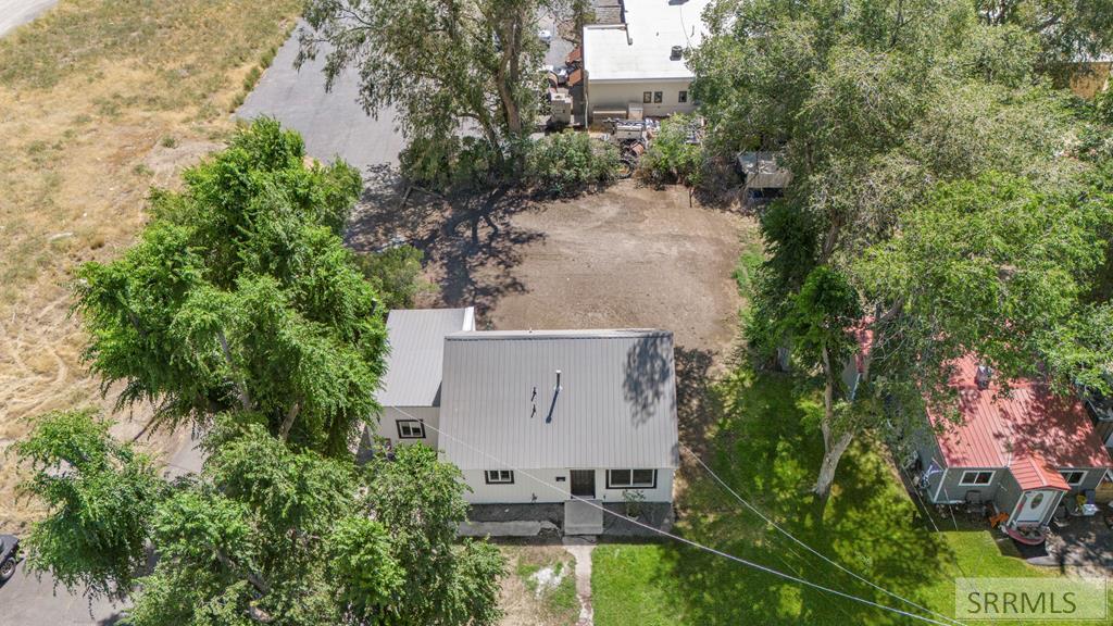 221 West 2nd South Rigby, ID 83442 - Photo 13 of 34