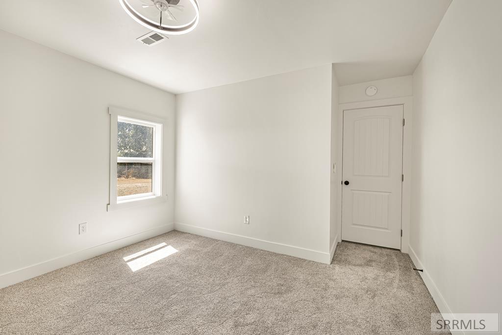 221 West 2nd South Rigby, ID 83442 - Photo 2 of 34