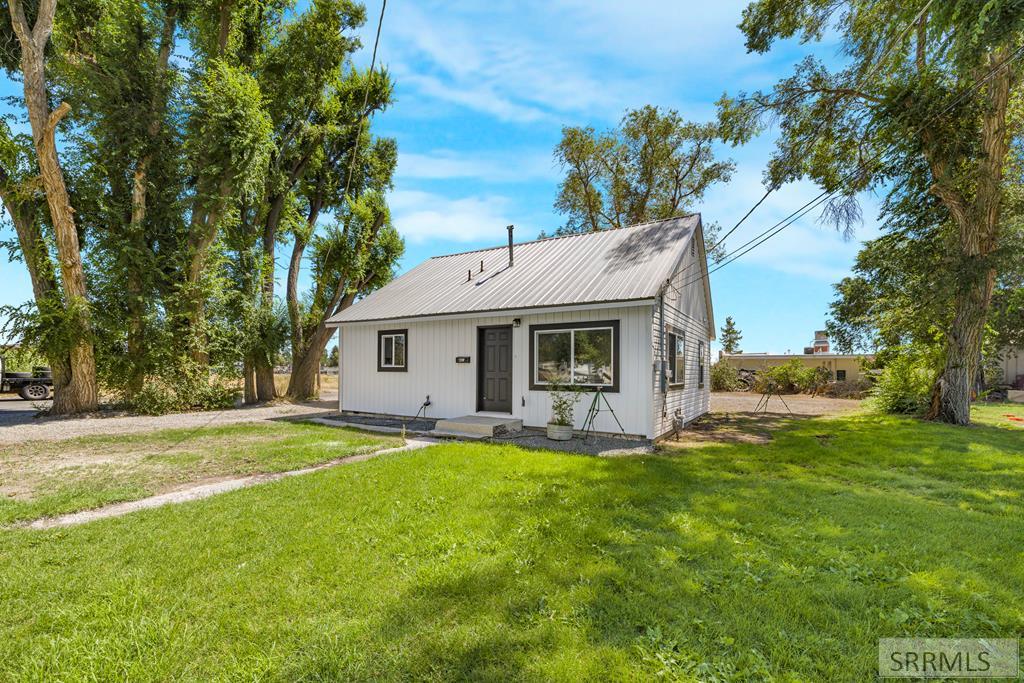 221 West 2nd South Rigby, ID 83442 - Photo 21 of 34