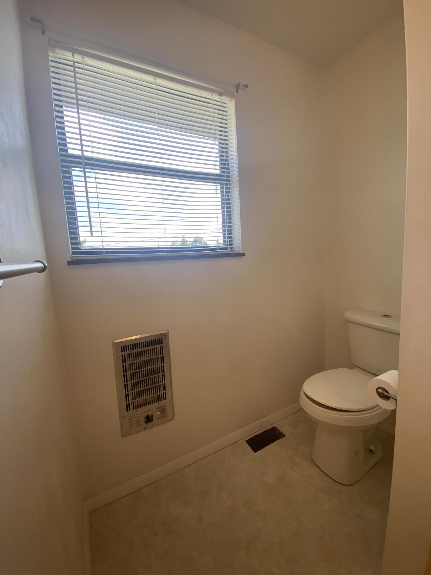 934 Ragle Street Church Hill, TN 37642 - Photo 22 of 34 3B525D4C-013C-4A41-AAAB-43C308F9A7E3