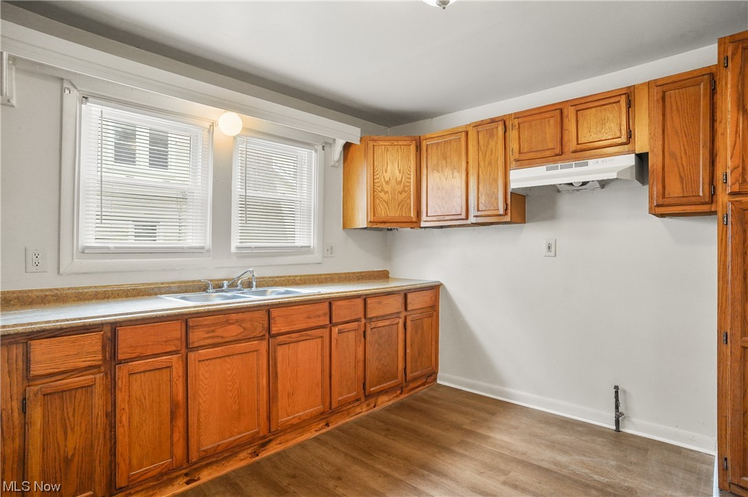 6321 Meadowbrook Road Garfield Heights, OH 44125 - Photo 9 of 22
