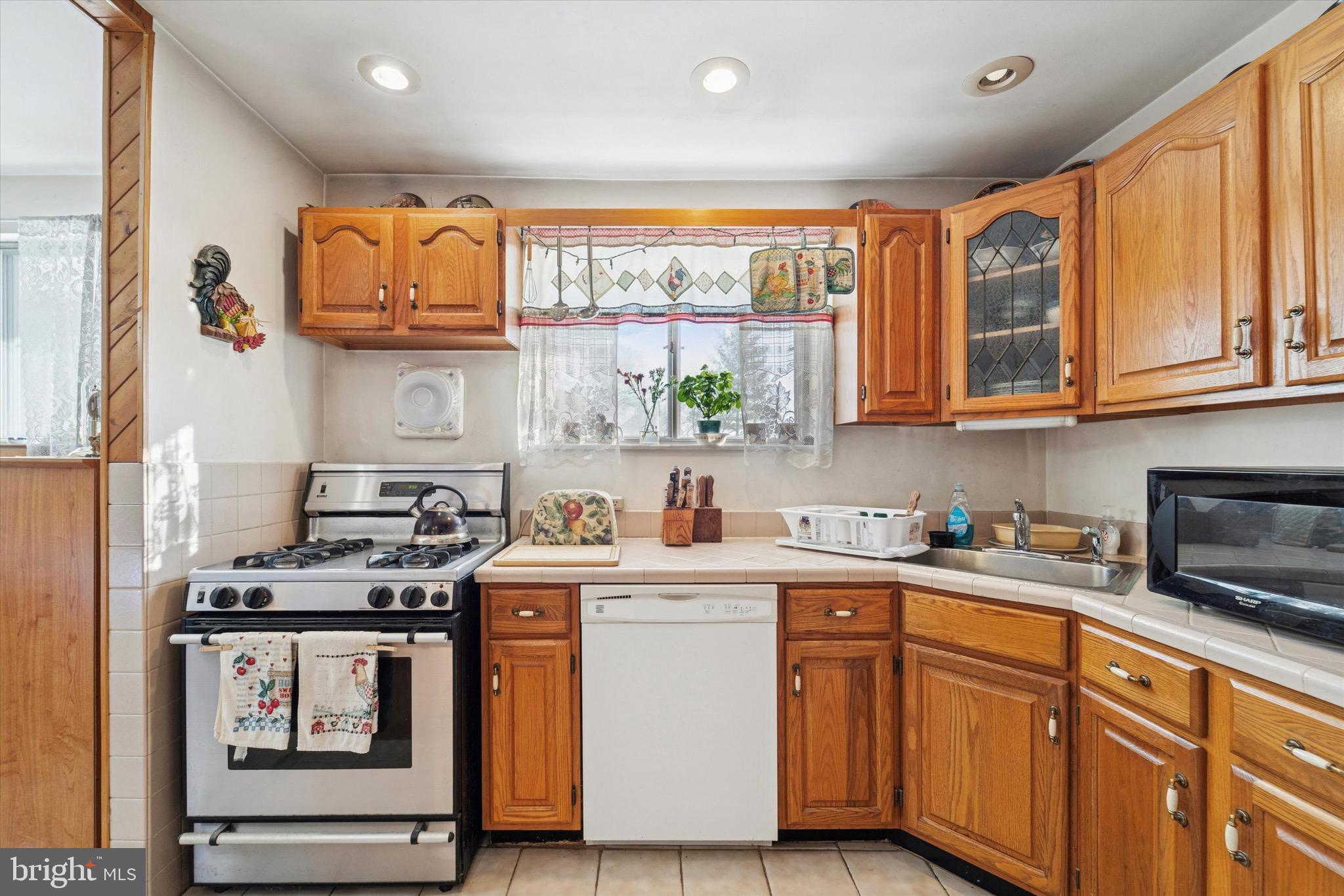 249 South Pennell Road Media, PA 19063 - Photo 3 of 15