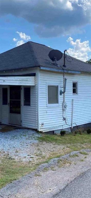 7 Post Street Grantville, GA 30220 - Photo 3 of 11