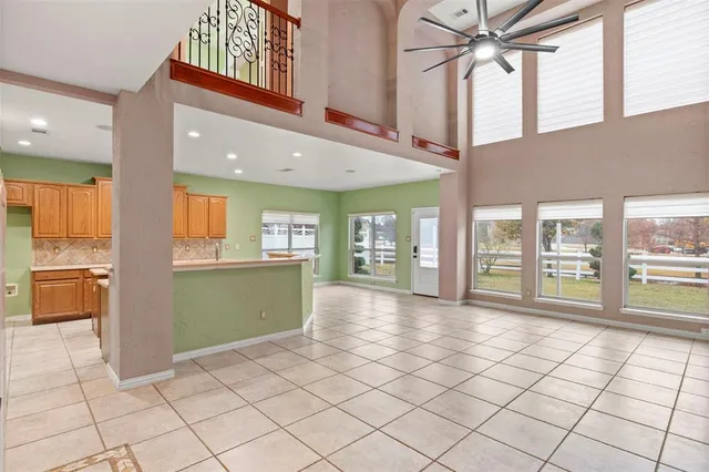 $3,450 | 808 Sabona Drive, DeSoto, TX 75115