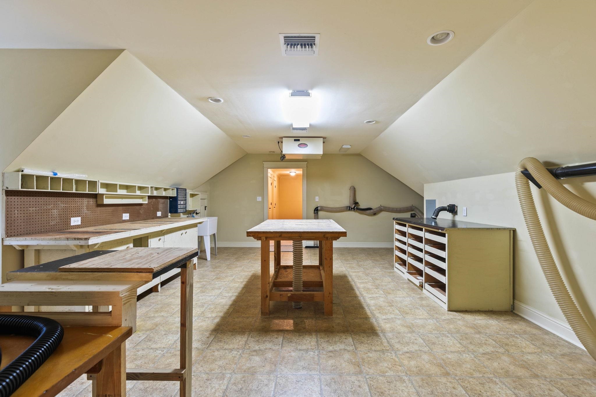 8955 North Lamhatty Lane Daphne, AL 36526 - Photo 60 of 73 Game Room