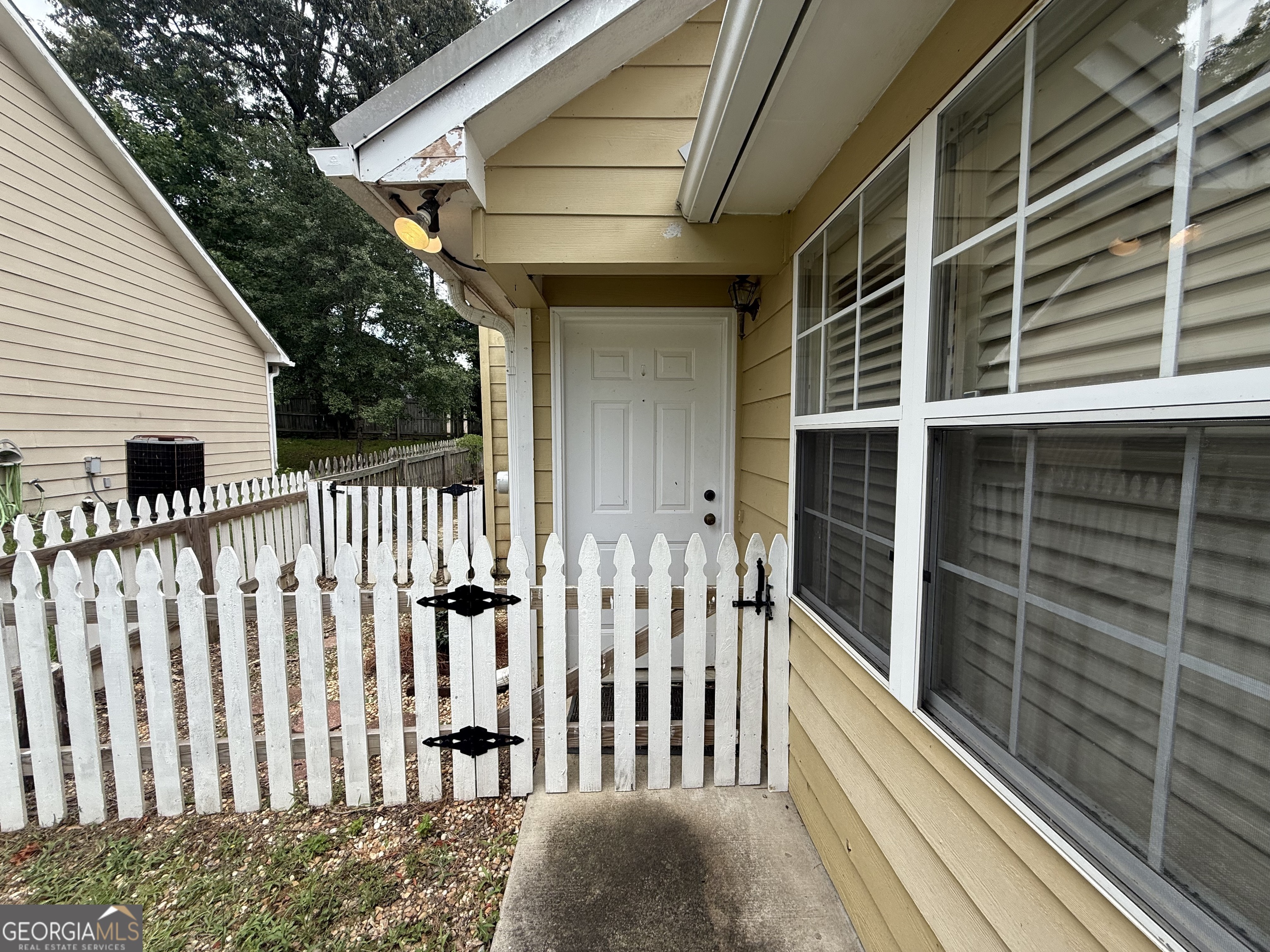 125 Shadow Pond Road Dublin, GA 31021 - Photo 7 of 27