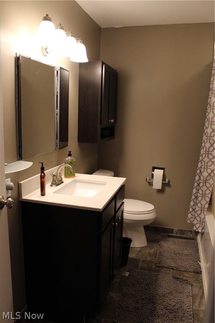 2157 Manor Road Uniontown, OH 44685 - Photo 12 of 22