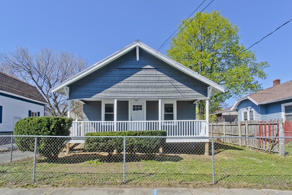 24 Berbay Circle Springfield, MA 01109 - Photo 1 of 31 Gallery Image 1