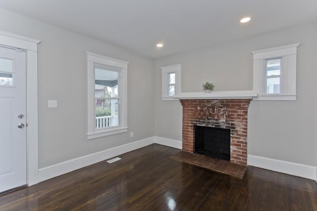 24 Berbay Circle Springfield, MA 01109 - Photo 16 of 31 Gallery Image 16