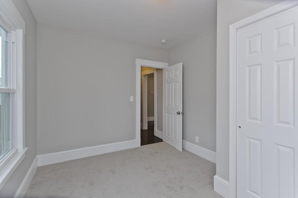 24 Berbay Circle Springfield, MA 01109 - Photo 23 of 31 Gallery Image 23
