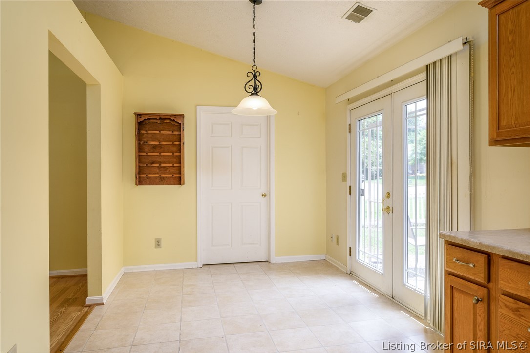 1325 Valley View Road New Albany, IN 47150 - Photo 13 of 26 Gallery Image 13