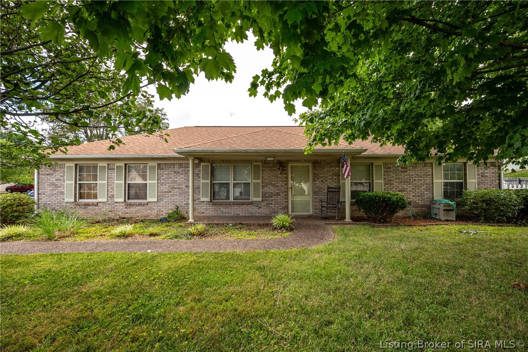 1325 Valley View Road New Albany, IN 47150 - Photo 2 of 26 Gallery Image 2
