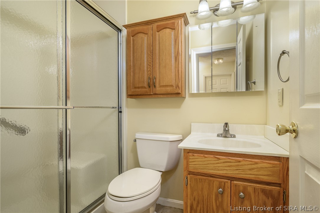 1325 Valley View Road New Albany, IN 47150 - Photo 22 of 26 Gallery Image 22
