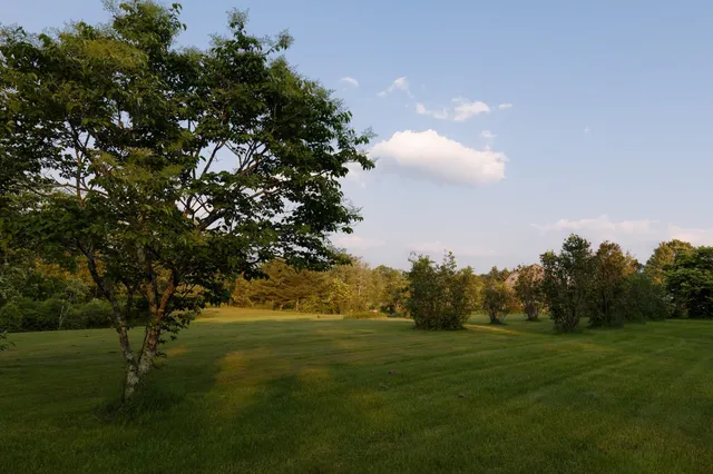 $1,499,000 | 235 Windsor Road, Hillsborough, NH 03244