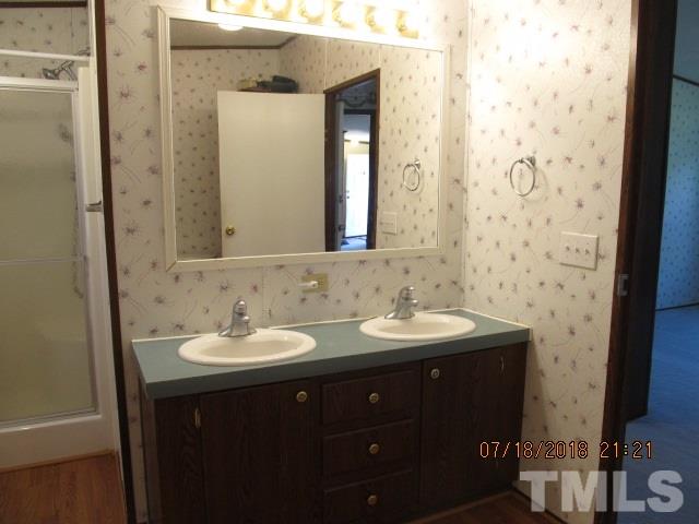 1300 Yakimas Road Raleigh, NC 27603 - Photo 14 of 23 Double sinks!