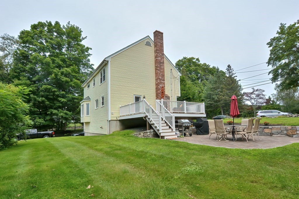 10 Valley Road Southborough, MA 01772 - Photo 36 of 41 Gallery Image 36