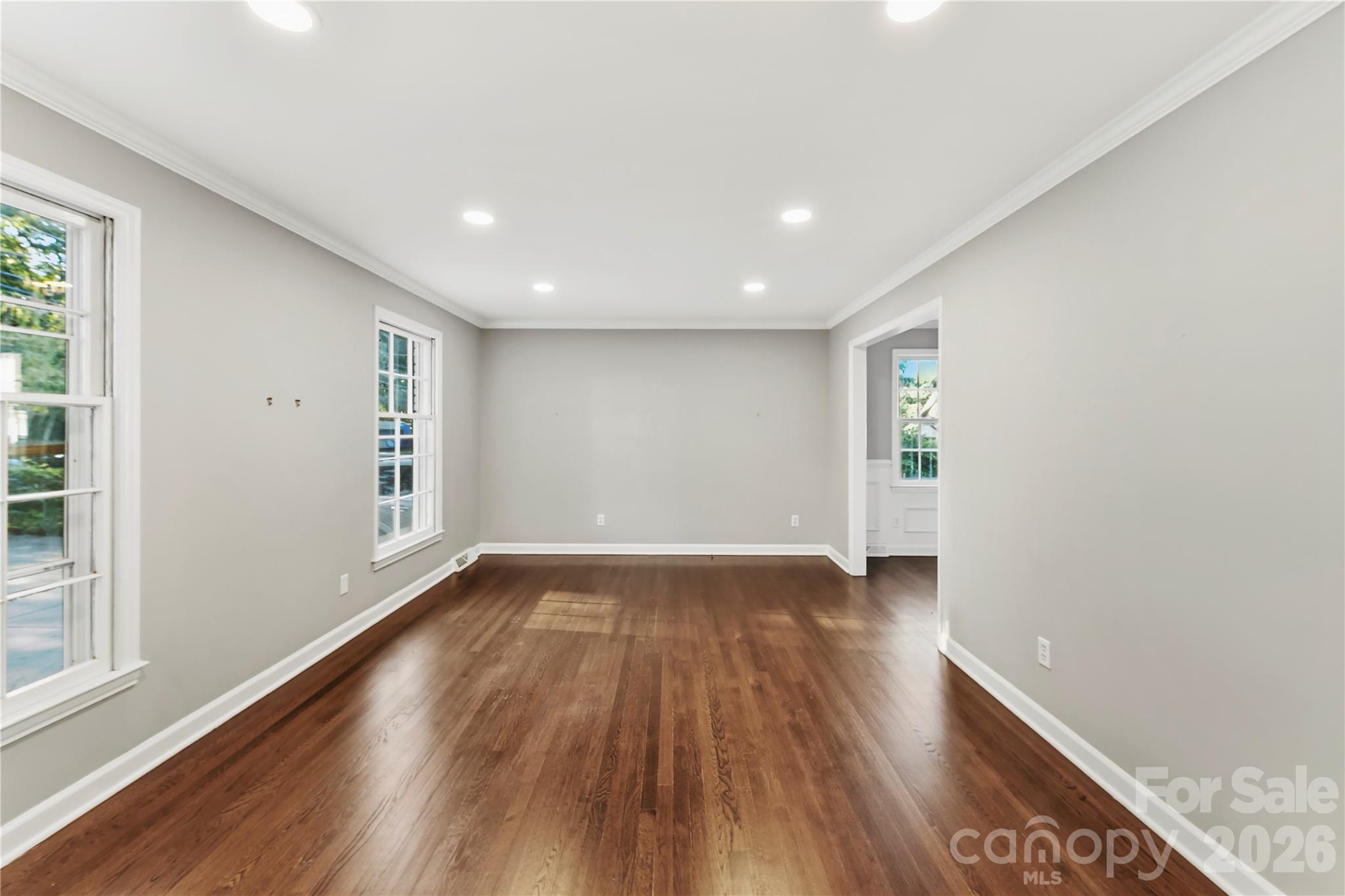 5726 Sharon Road Charlotte, NC 28210 - Photo 4 of 30 Gallery Image 4