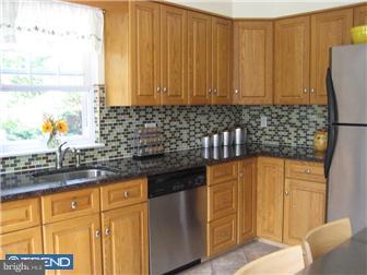 76 Rodmor Road Havertown, PA 19083 - Photo 7 of 12