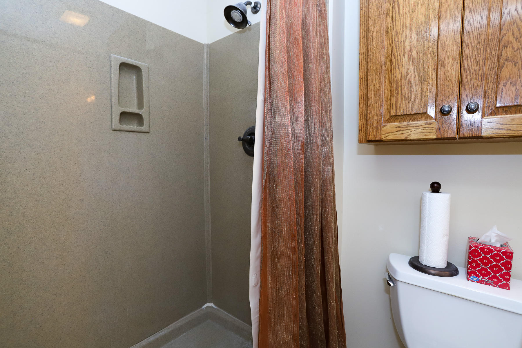 115 Oakdene Road Pooler, GA 31322 - Photo 30 of 60 master bath3