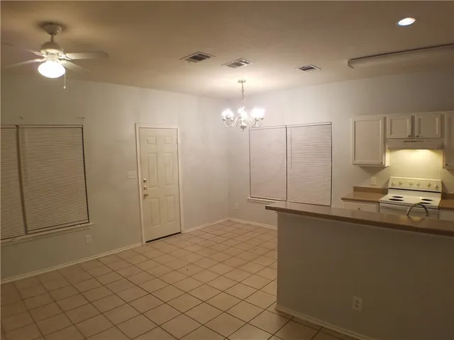 $1,450 | 6702 Cannonleague Drive, Unit B, Austin, TX 78745