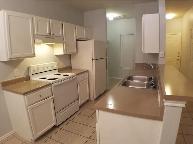 $1,450 | 6702 Cannonleague Drive, Unit B, Austin, TX 78745