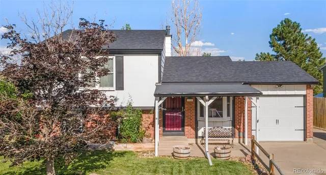 $399,999 | 128 Madison Drive, Bennett, CO 80102