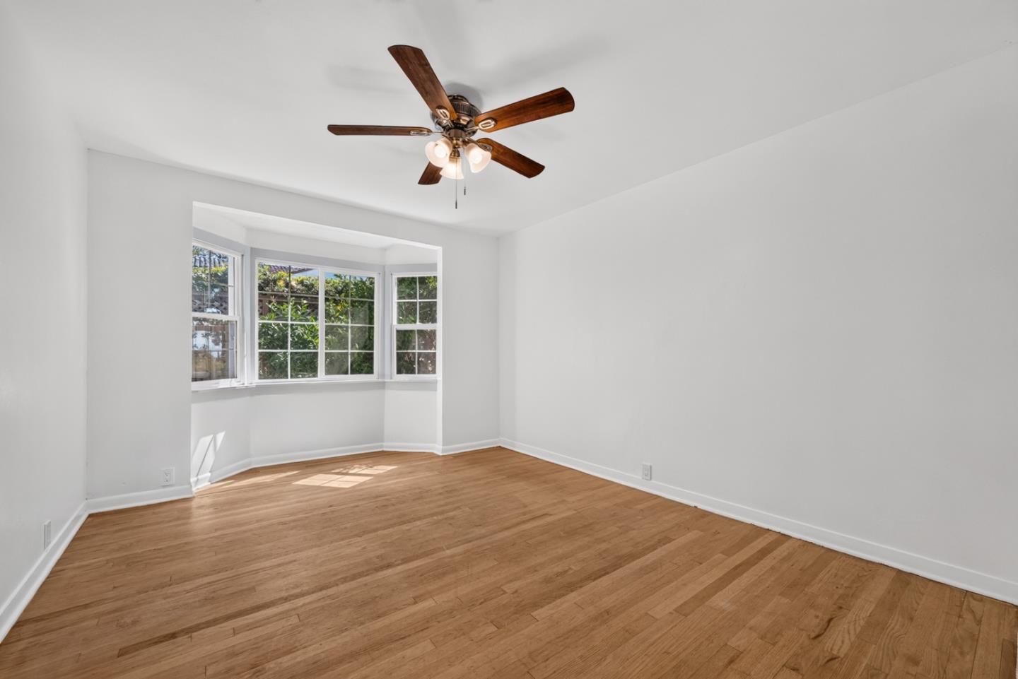 10831 Ridgeview Way San Jose, CA 95127 - Photo 9 of 11 Gallery Image 9