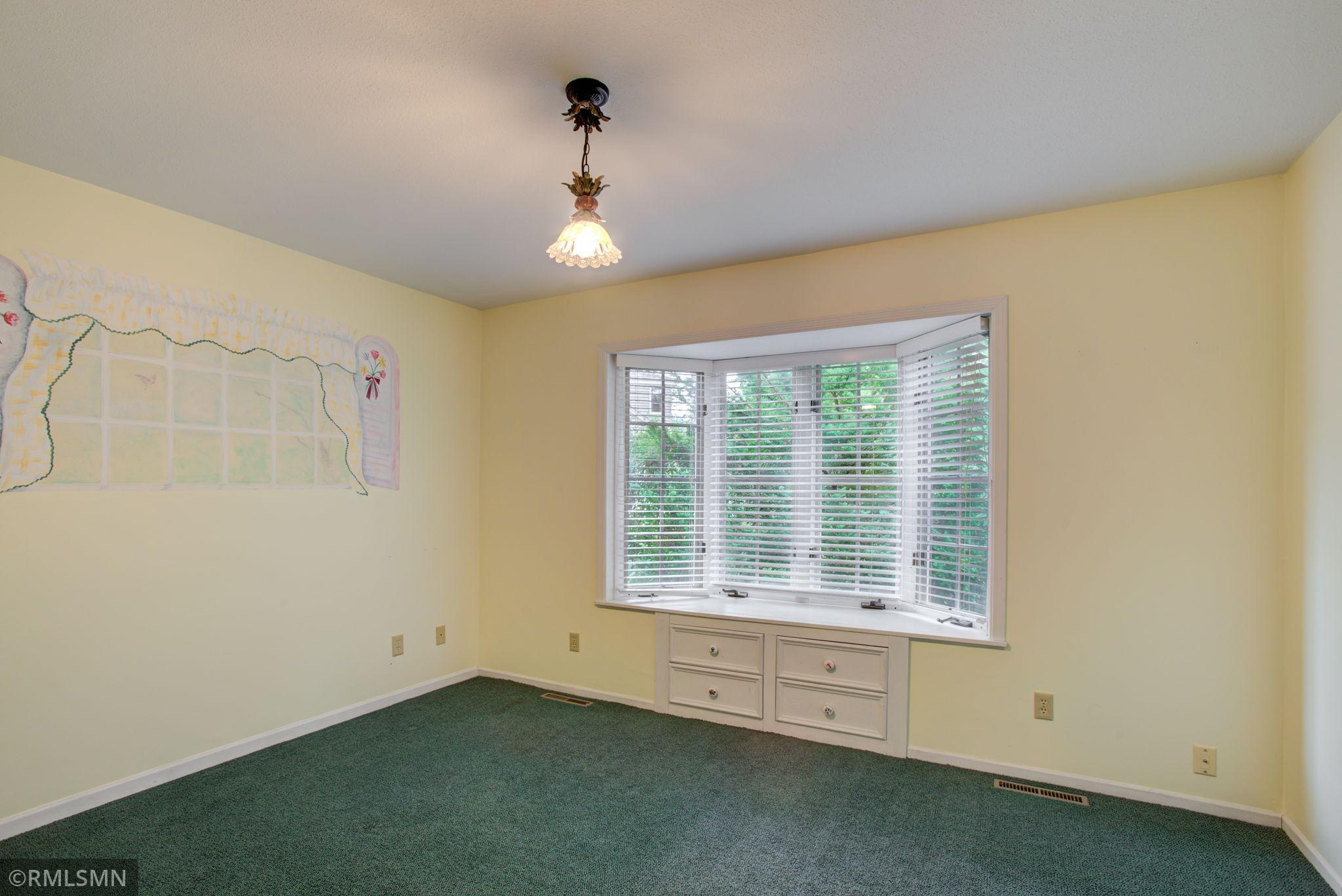 417 West Farmdale Road Hopkins, MN 55343 - Photo 15 of 24 Gallery Image 15