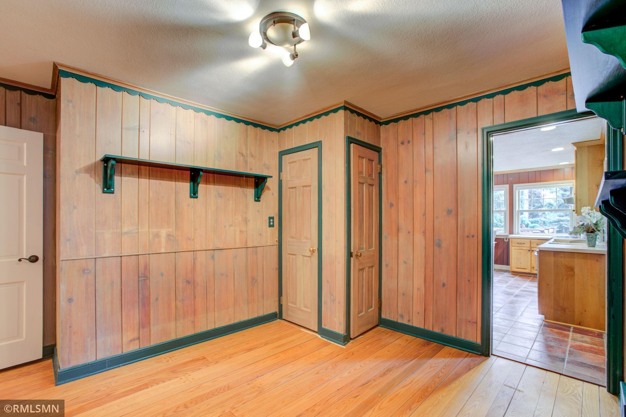 417 West Farmdale Road Hopkins, MN 55343 - Photo 17 of 24 Gallery Image 17