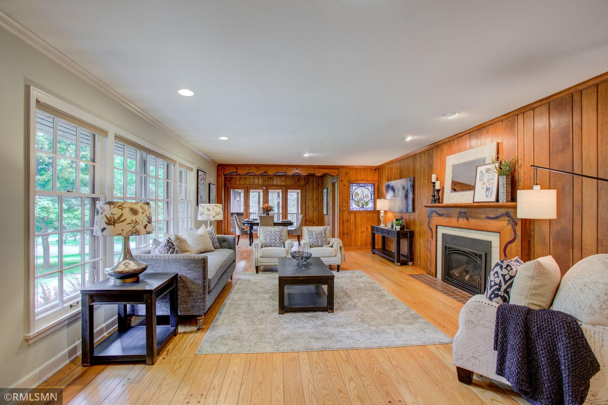 417 West Farmdale Road Hopkins, MN 55343 - Photo 4 of 24 Gallery Image 4