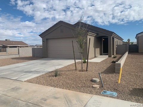 3624 North Kenneth Road Kingman, AZ 86409 - Photo 1 of 8 Gallery Image 1