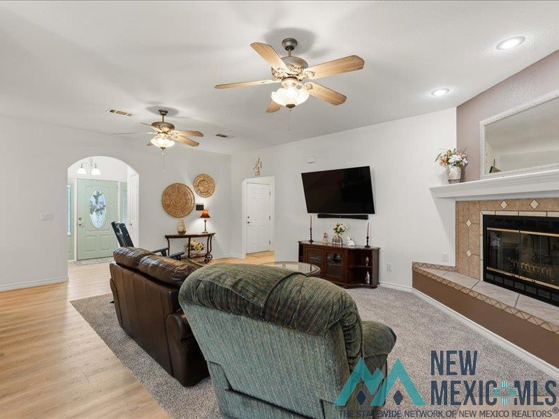 808 East Chapman Road Carlsbad, NM 88220 - Photo 10 of 55 Gallery Image 10