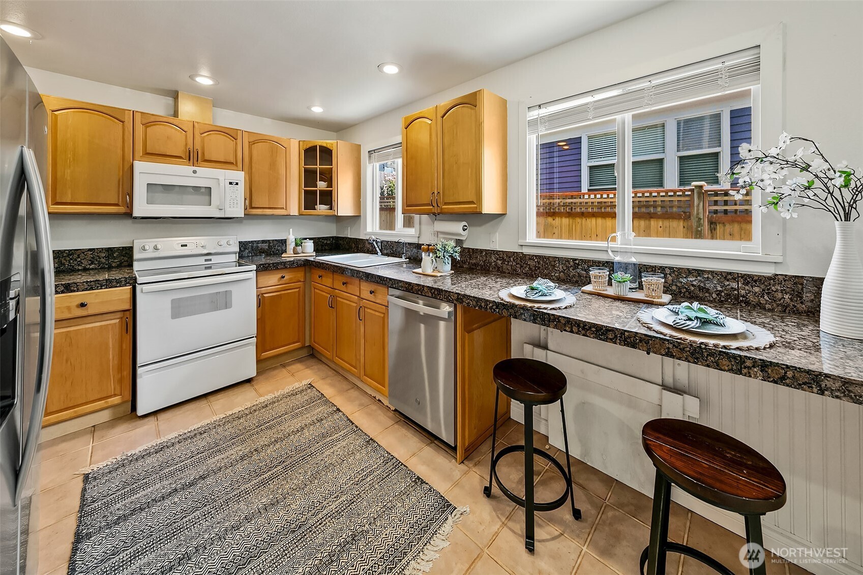 2126 North 86th Street Seattle, WA 98103 - Photo 8 of 36