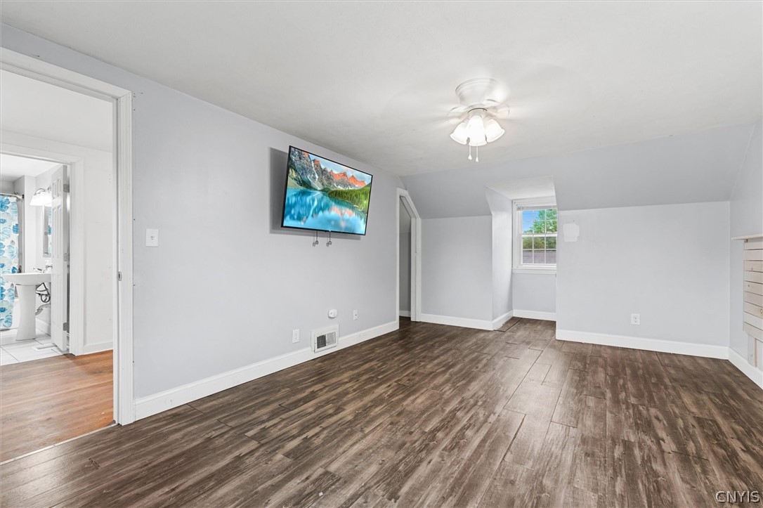 43 State Street Vernon, NY 13421 - Photo 23 of 45