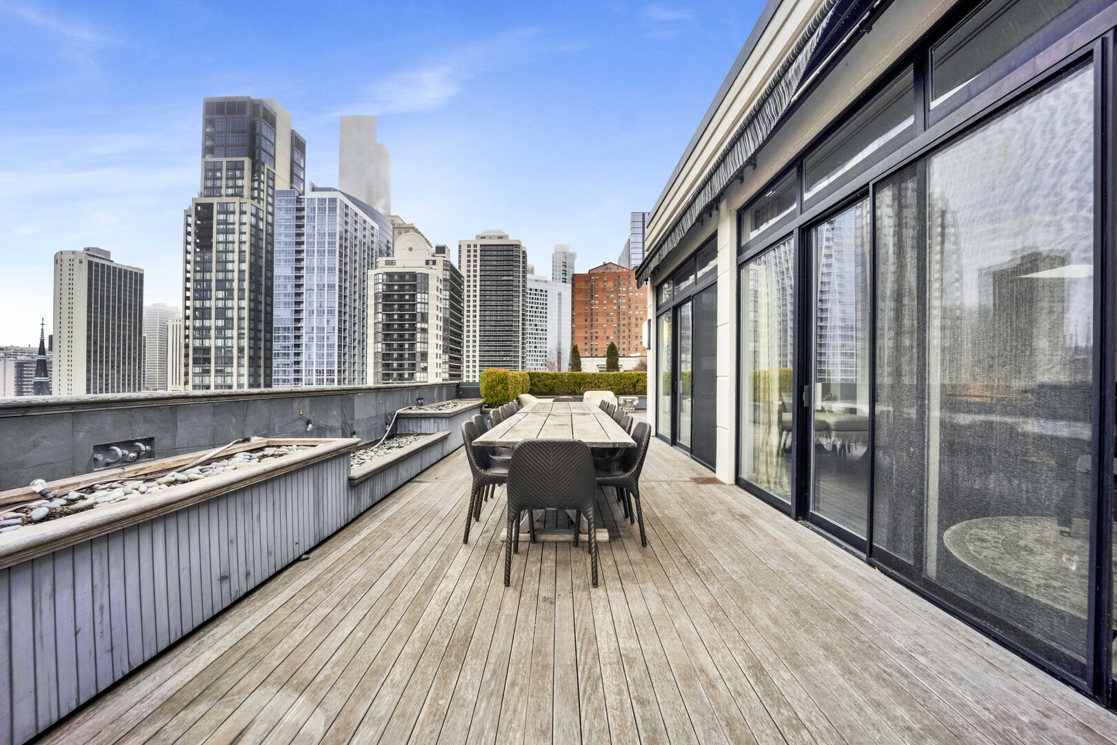 55 West Delaware Place, Unit 1120 Chicago, IL 60610 - Photo 32 of 36