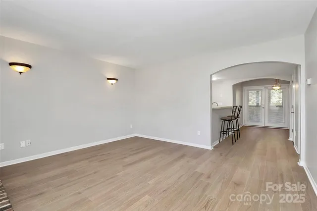 $269,900 | 10918 Carmel Crossing Road, Charlotte, NC 28226