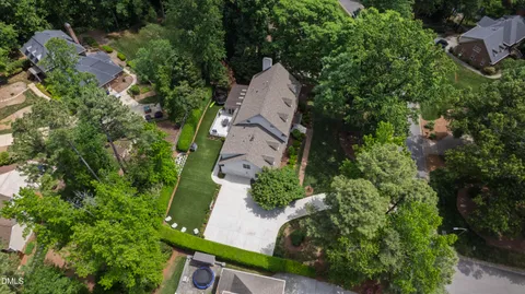 $1,895,000 | 2101 Prescott Place, Raleigh, NC 27615