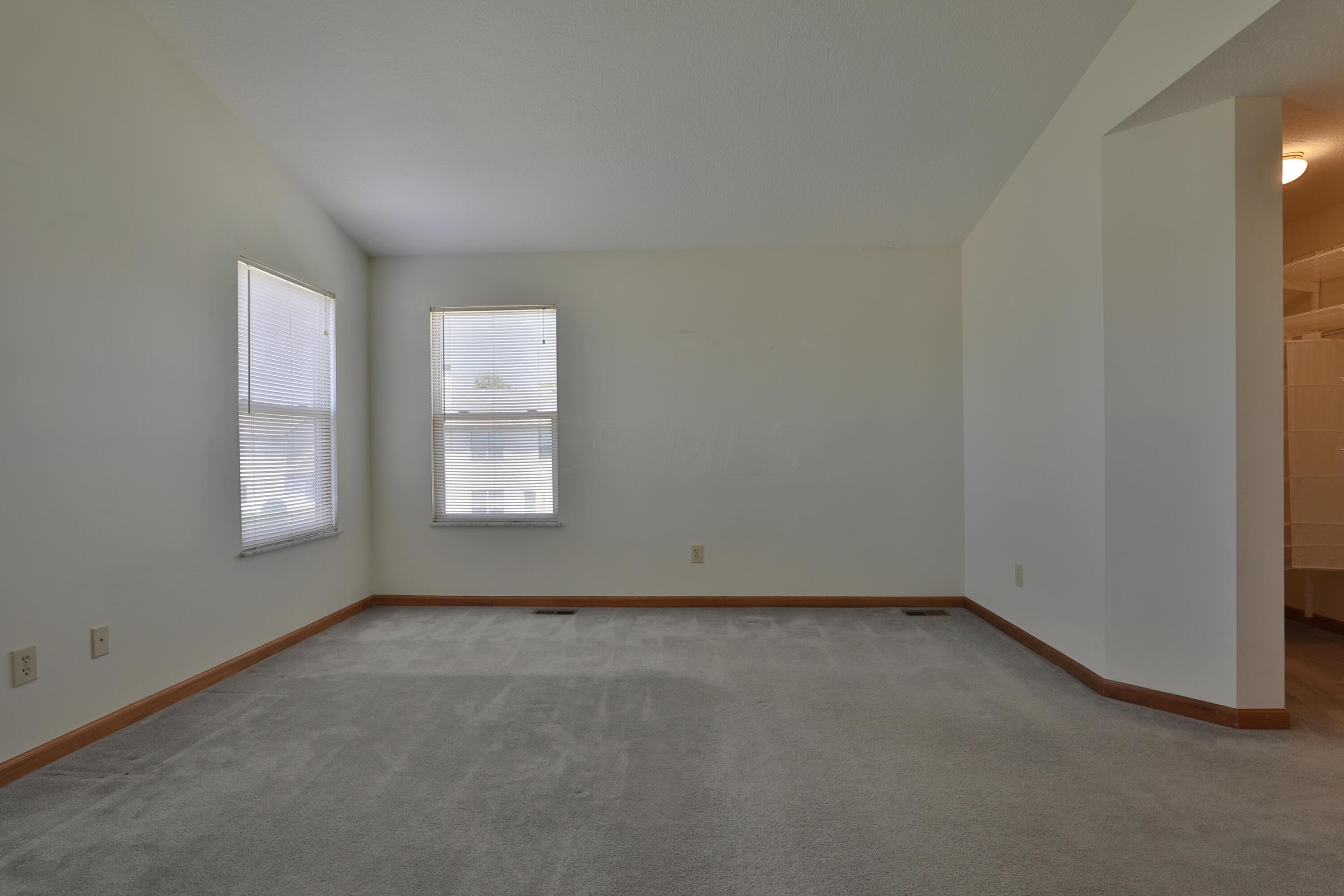 5958 Rings Road Dublin, OH 43016 - Photo 34 of 50 5958-Rings-35