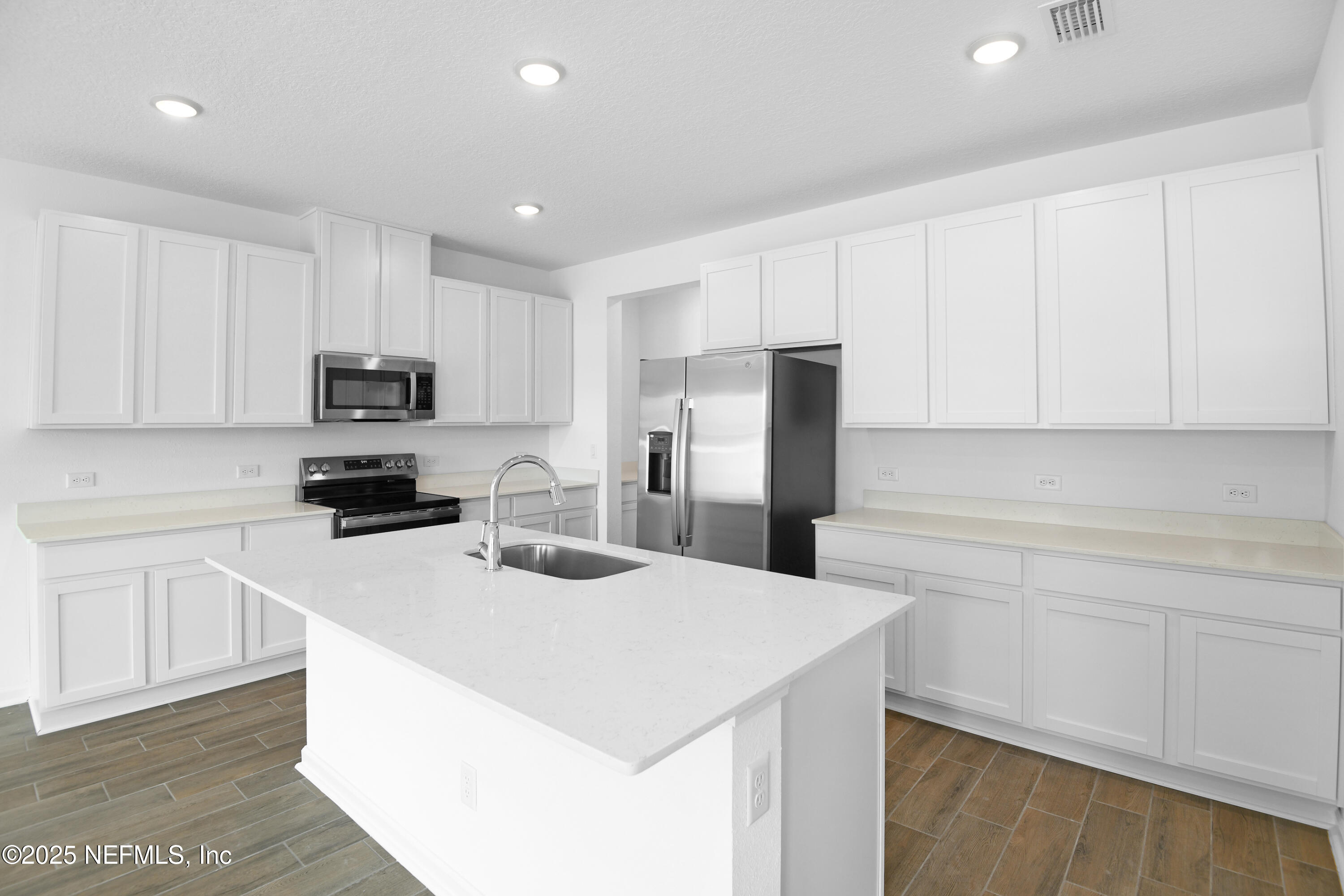 6834 Rhapsody Road Jacksonville, FL 32244 - Photo 3 of 21 6834 Rhapsody Rd-4