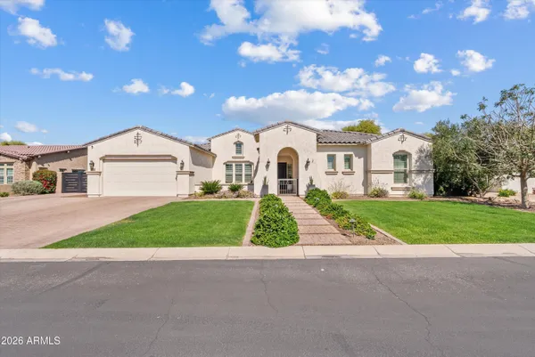 $1,730,000 | 2562 East Clark Drive, Gilbert, AZ 85297