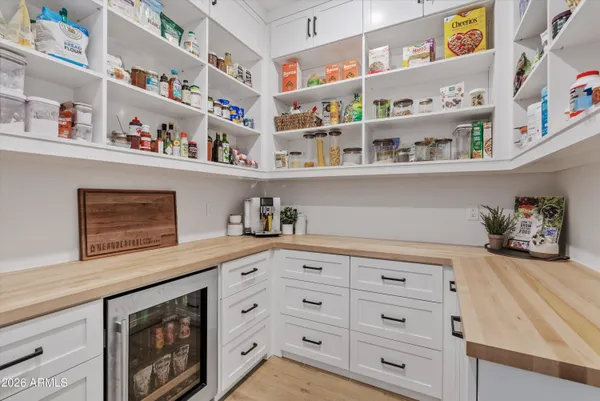 $1,730,000 | 2562 East Clark Drive, Gilbert, AZ 85297