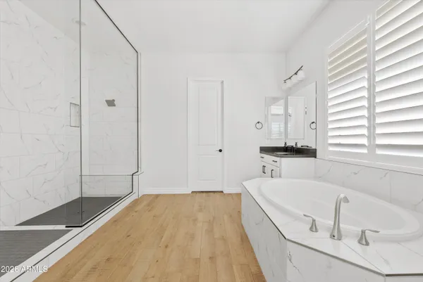 $1,730,000 | 2562 East Clark Drive, Gilbert, AZ 85297