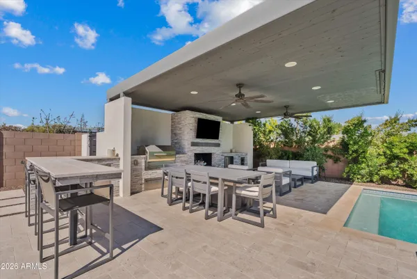 $1,730,000 | 2562 East Clark Drive, Gilbert, AZ 85297