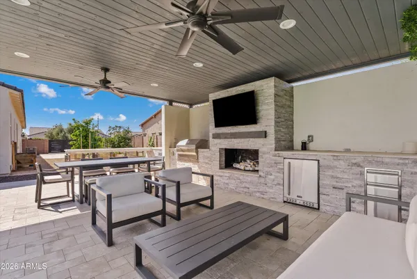 $1,730,000 | 2562 East Clark Drive, Gilbert, AZ 85297