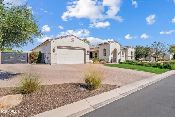 $1,730,000 | 2562 East Clark Drive, Gilbert, AZ 85297