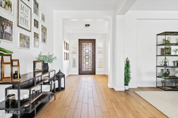 $1,730,000 | 2562 East Clark Drive, Gilbert, AZ 85297