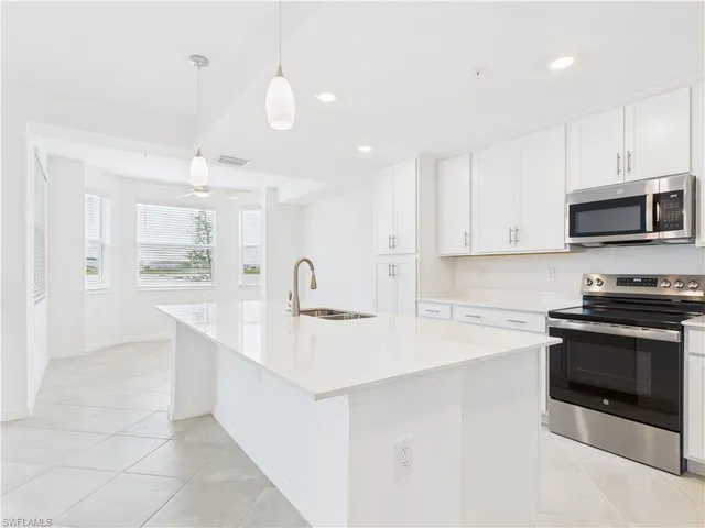 $2,100 | 5555 Double Eagle Circle, Unit 3913, Ave Maria, FL 34142