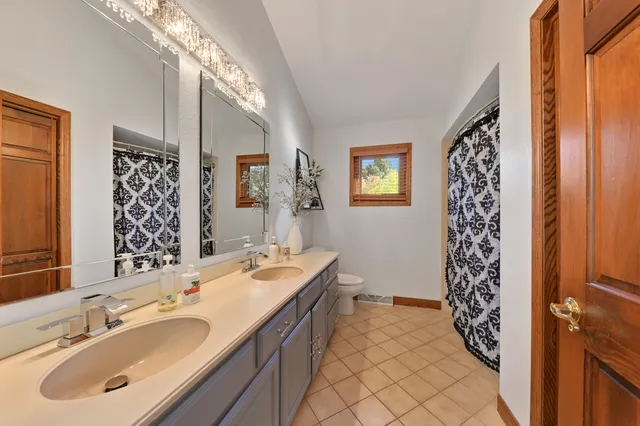 $995,000 | 19775 Trilby Court, Brookfield, WI 53045